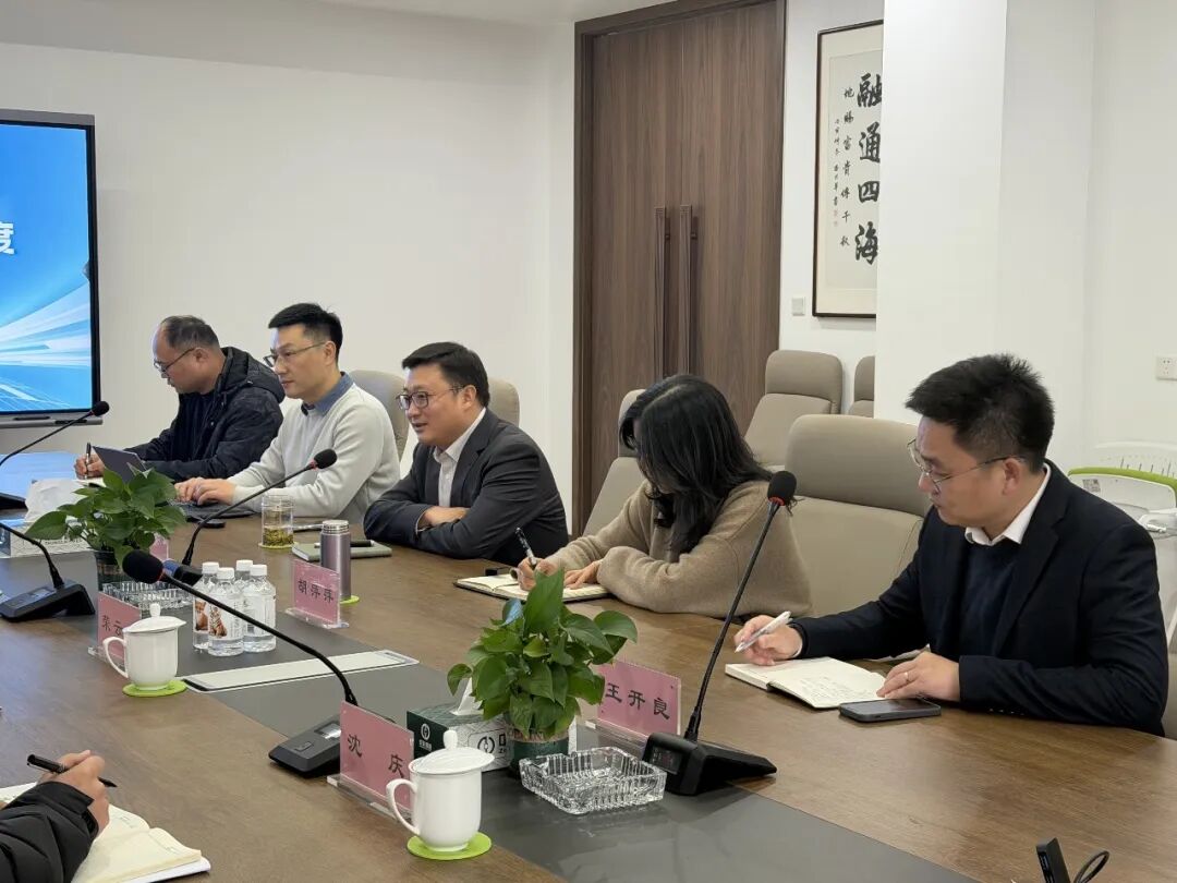 吳江區人大常委會主任錢斌蒞臨鴻灌環境調研指導(圖8)